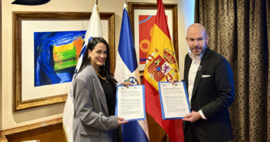 INDEX y WLO firman acuerdo para ampliar oportunidades para que dominicanos estudien en el exterior